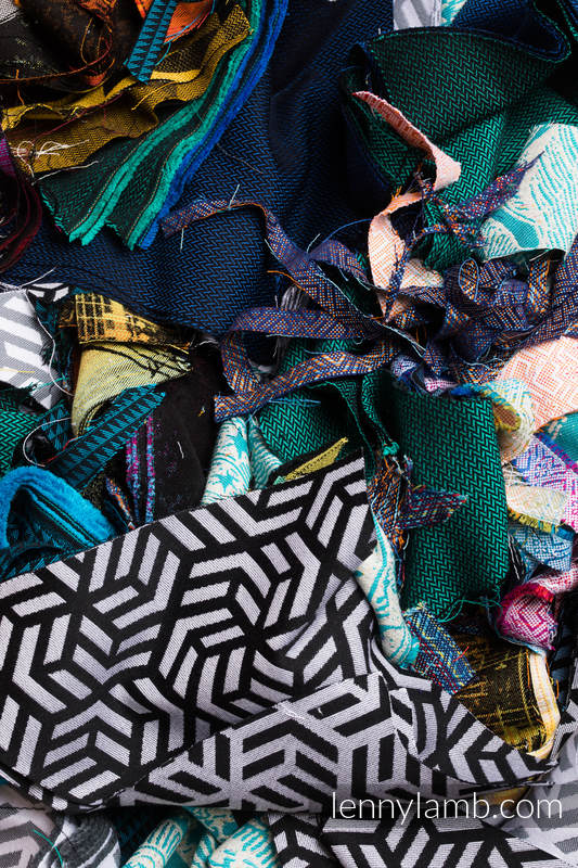 Lenny Lamb - Small Scraps of Wrap Materials - 5kg Lenny Lamb - Small Scraps of Wrap Materials - 5kg