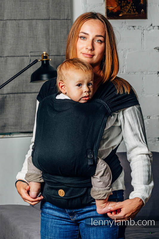 Lenny Lamb - My First Baby Carrier - LennyHybrid Half Buckle LITTLE HERRINGBONE EBONY BLACK Lenny Lamb - My First Baby Carrier - LennyHybrid Half Buckle LITTLE HERRINGBONE EBONY BLACK