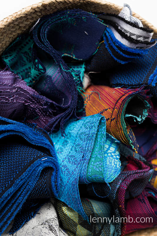 Lenny Lamb - Small Scraps of jacquard wrap materials - 1kg 