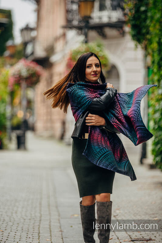 Lenny Lamb - Shawl made of wrap fabric (60% cotton PEACOCK S TAIL BLACK OPAL