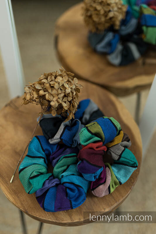 Lenny Lamb - Scrunchie - set of 3 - CAROUSEL OF COLORS CAROUSEL OF COLORS PROMENADE WATERFALL