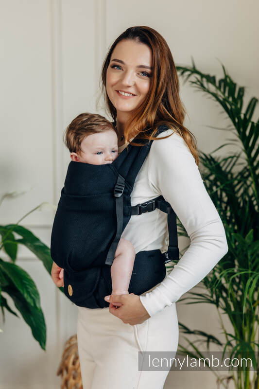 Lenny Lamb - My First Baby Carrier - LennyLight LITTLE HERRINGBONE EBONY BLACK Lenny Lamb - My First Baby Carrier - LennyLight LITTLE HERRINGBONE EBONY BLACK