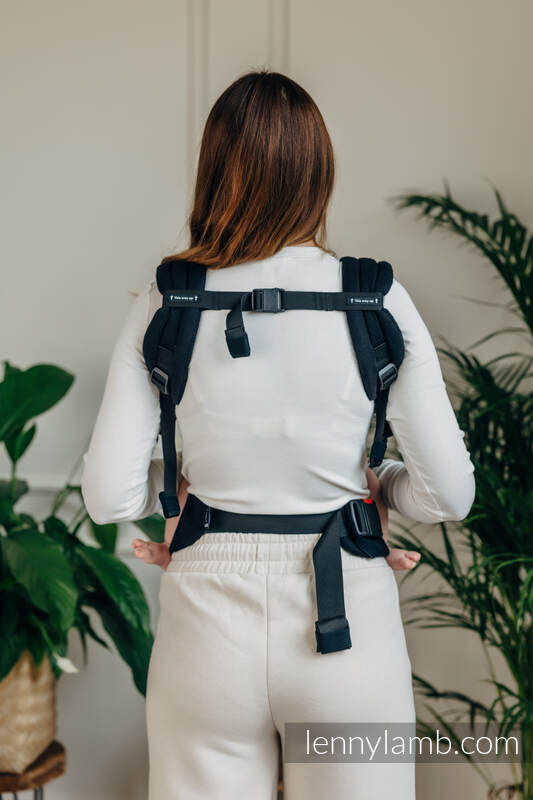 Lenny Lamb - My First Baby Carrier - LennyLight LITTLE HERRINGBONE EBONY BLACK