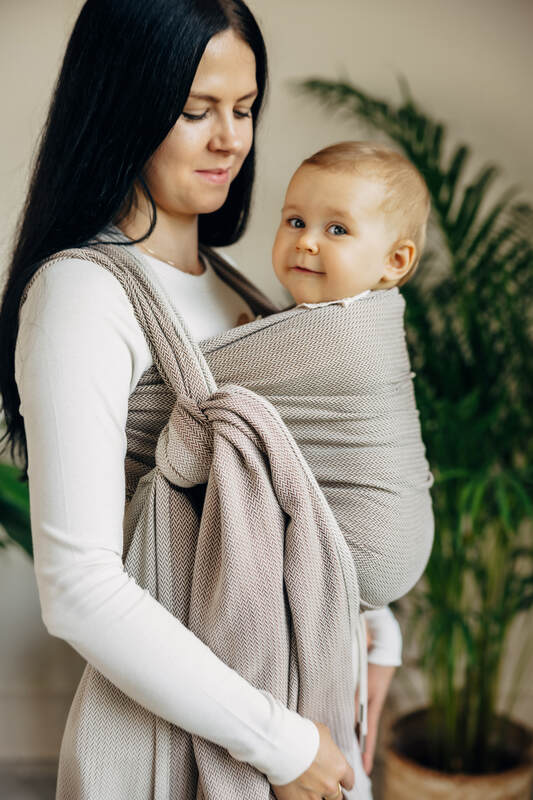 Lenny Lamb - Тъкан слинг LITTLE HERRINGBONE ALMOND M B
