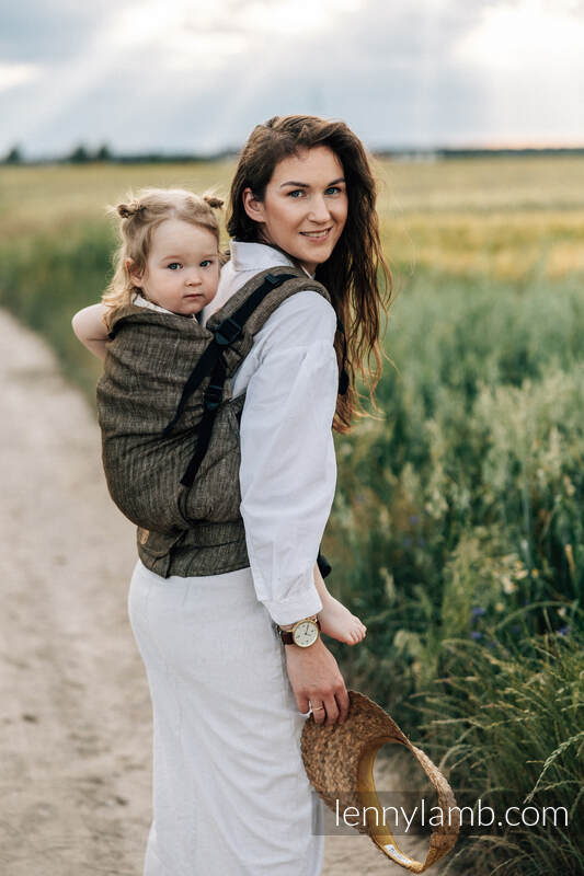 Lenny Lamb - LennyPreschool Carrier ARROW WOOD