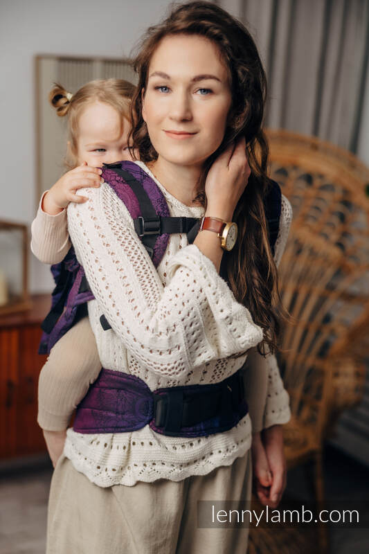 Lenny Lamb - LennyPreschool Carrier WILD WINE BOUQUET