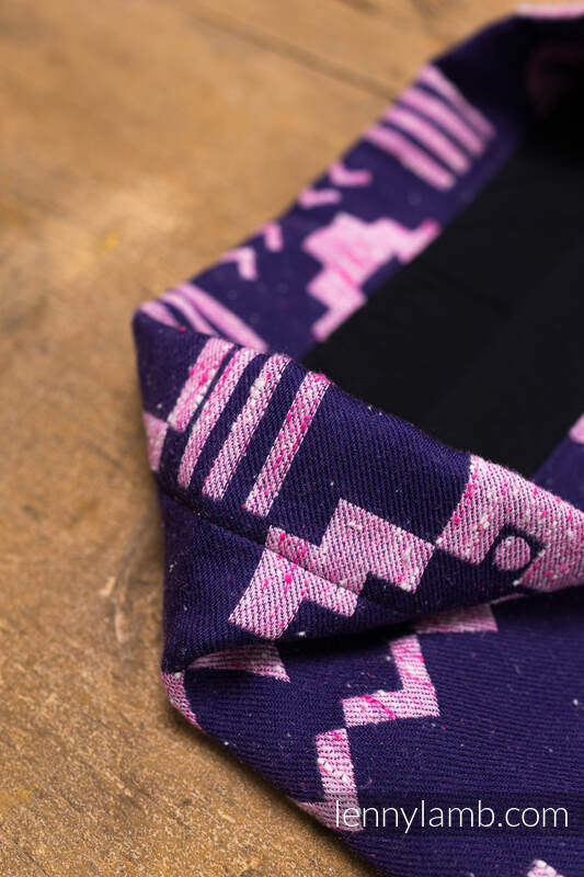 Lenny Lamb - Mystery Box - Snood Scarf 