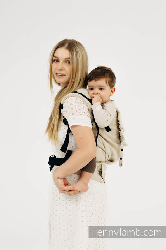 Lenny Lamb - LennyPreschool Carrier TRACK Lenny Lamb - LennyPreschool Carrier TRACK