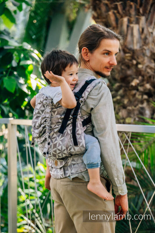 Lenny Lamb - LennyPreschool Carrier TENCEL HEXAFLOWERS MIRROR Lenny Lamb - LennyPreschool Carrier TENCEL HEXAFLOWERS MIRROR