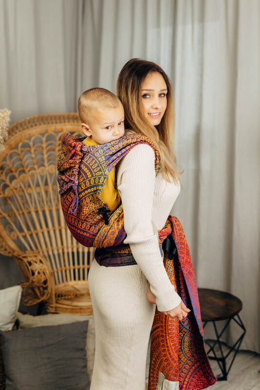 Lenny Lamb - LennyHybrid Half Buckle Carrier PEACOCK S TAIL BOLERO