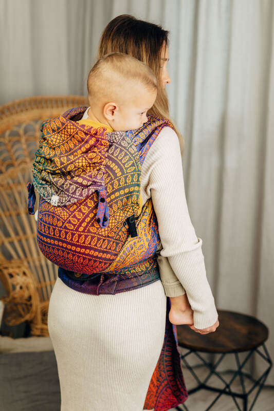 Lenny Lamb - LennyHybrid Half Buckle Carrier PEACOCK S TAIL BOLERO